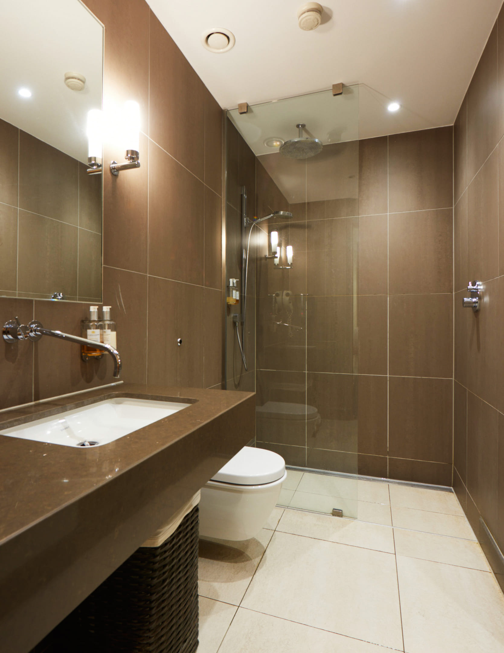Leadenhall_Bathroom.jpg